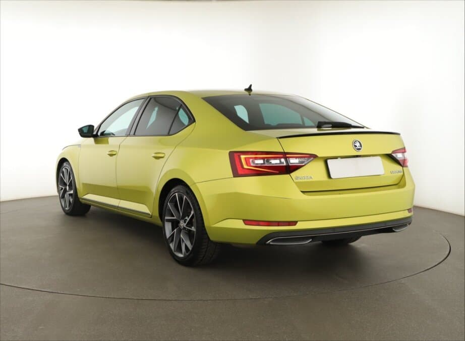 2016 Škoda SUPERB - 5