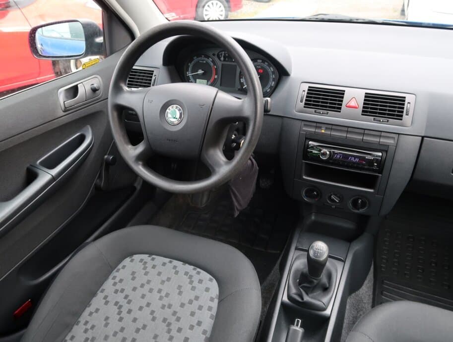2006 Škoda FABIA - 9