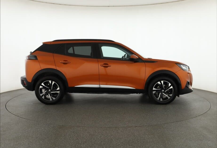 2021 Peugeot 2008 - 8