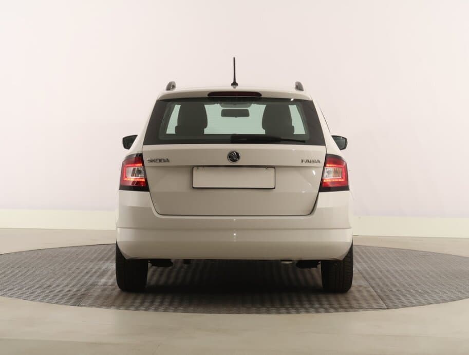2017 Škoda FABIA - 6