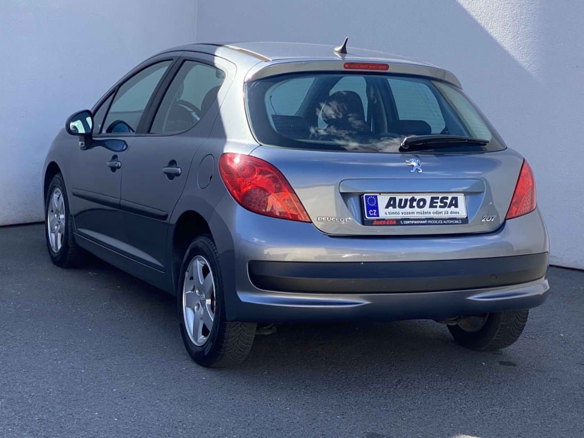 2009 Peugeot 207 - 6