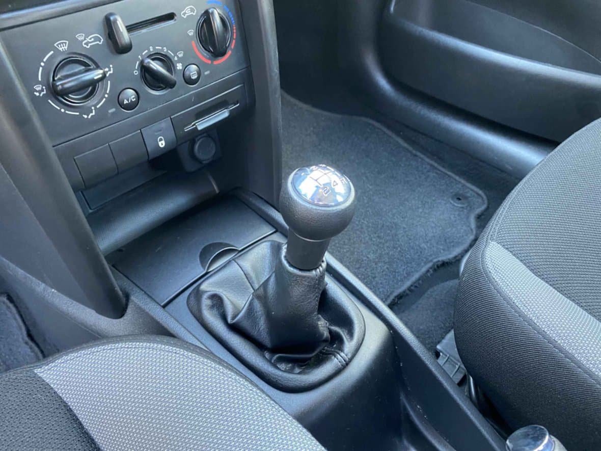 2009 Peugeot 207 - 14
