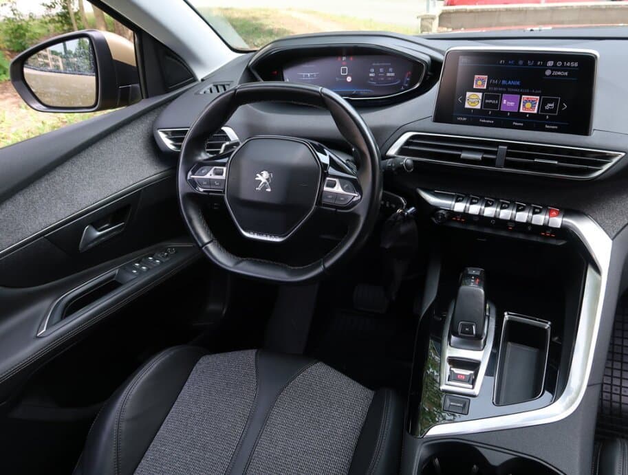 2018 Peugeot 3008 - 9