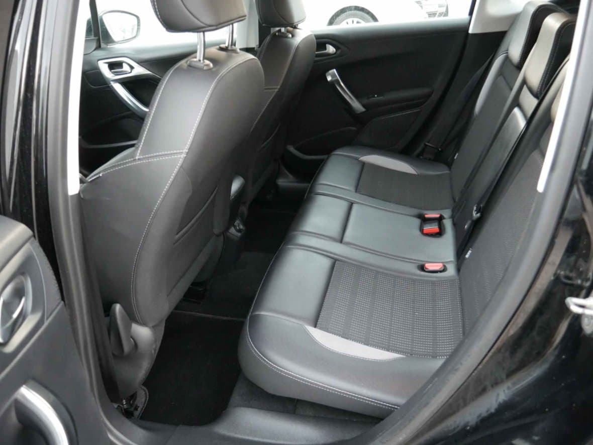 2016 Peugeot 2008 - 10