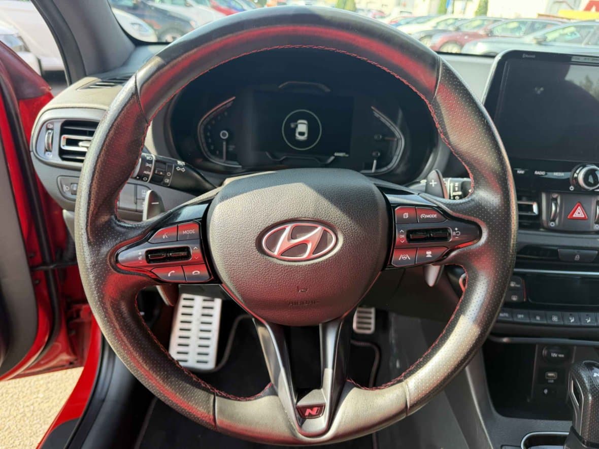 2022 Hyundai i30 - 12