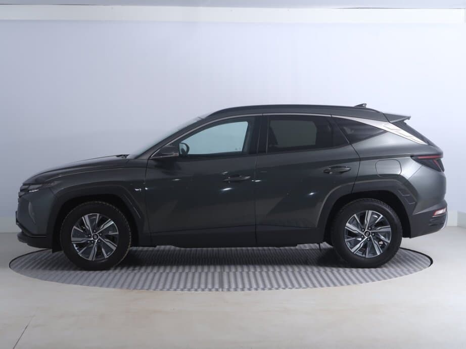 2021 Hyundai Tucson - 4