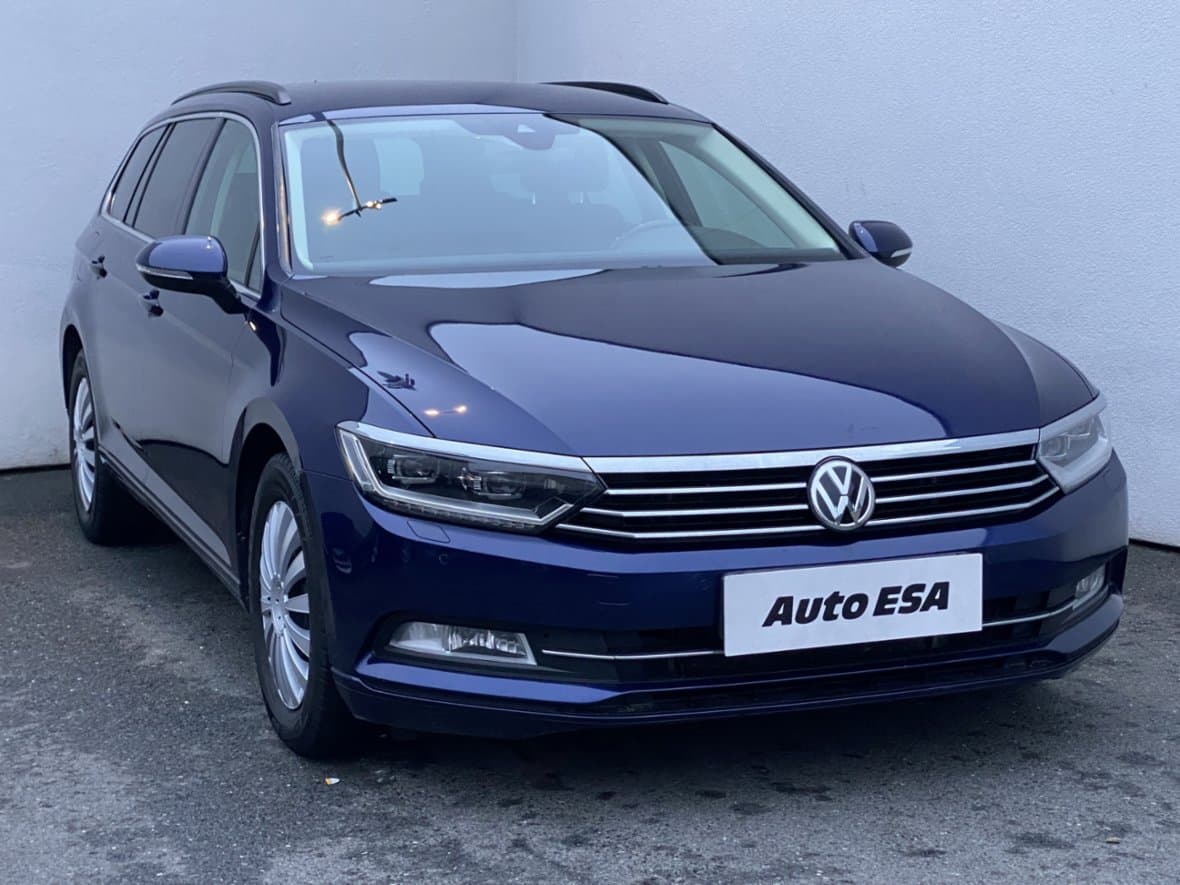 2018 Volkswagen PASSAT