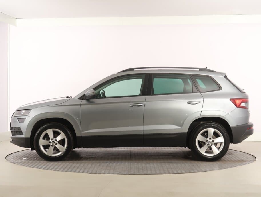 2021 Škoda KAROQ - 10
