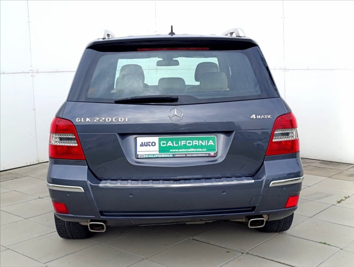 2010 Mercedes-Benz GLK - 8