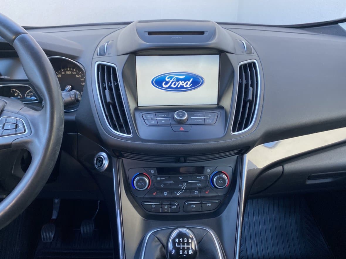2015 Ford C-MAX - 12