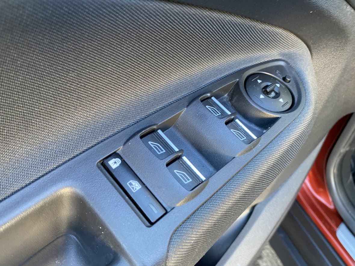 2015 Ford C-MAX - 13