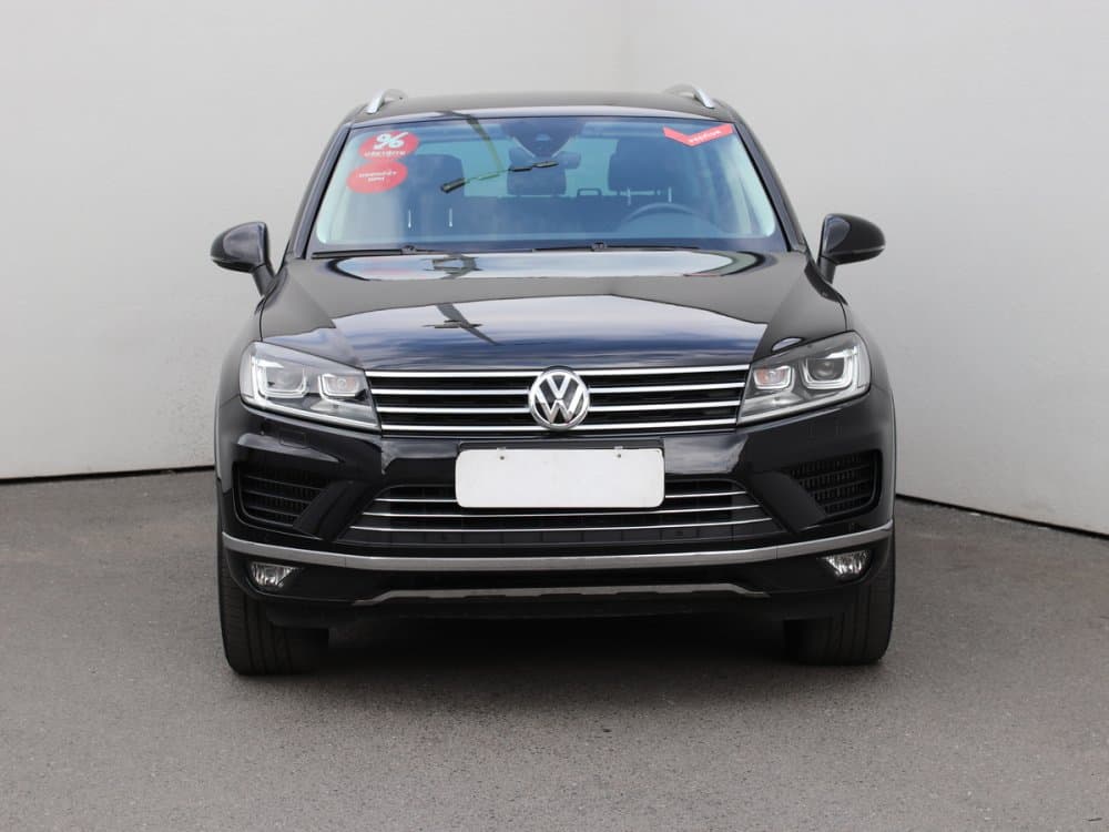 2015 Volkswagen TOUAREG - 2