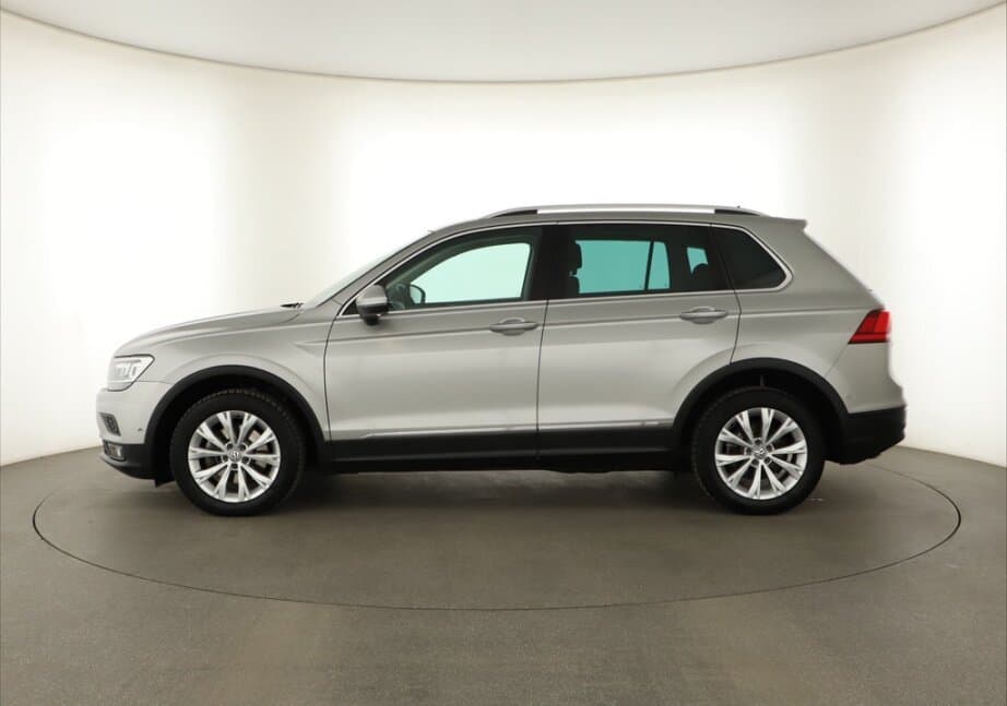 2018 Volkswagen TIGUAN - 4