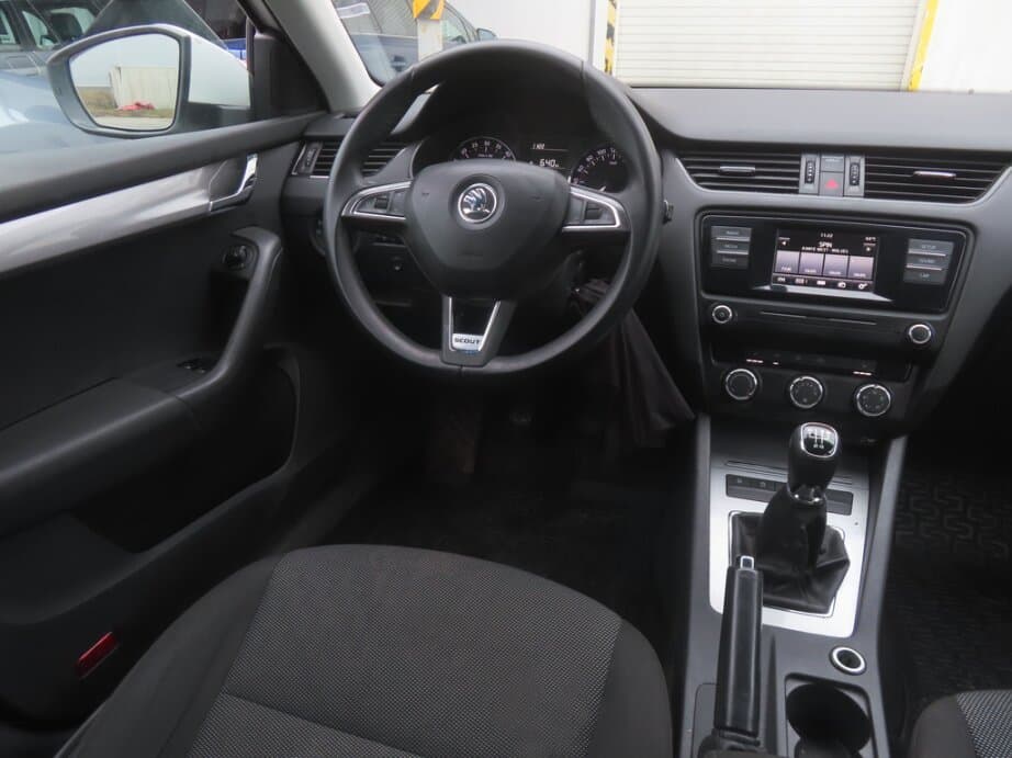 2015 Škoda OCTAVIA - 9