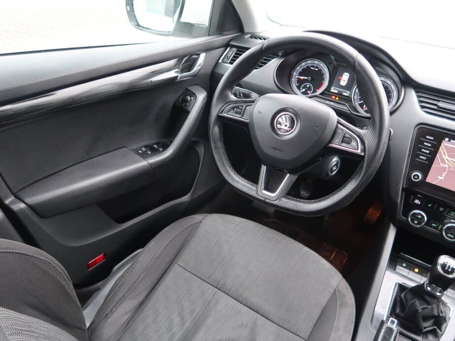 2017 Škoda OCTAVIA - 9