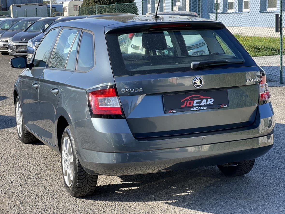 2015 Škoda FABIA - 4