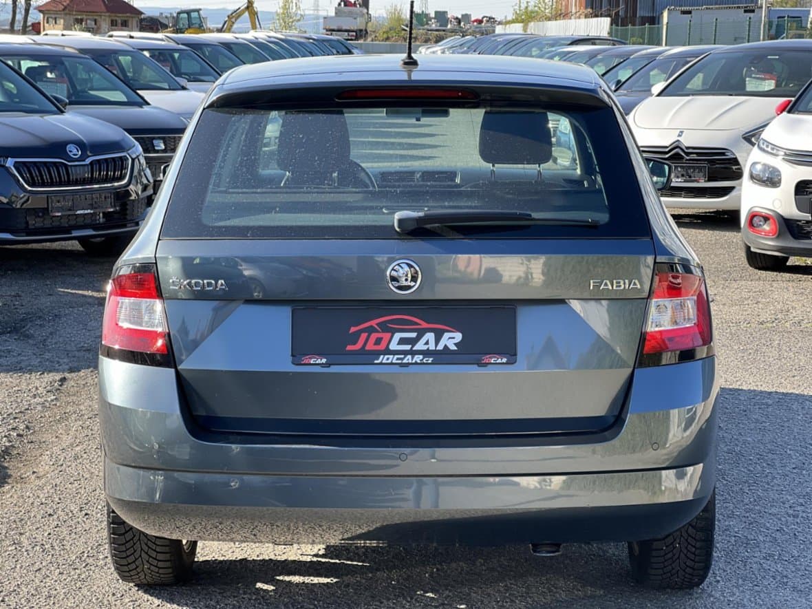 2015 Škoda FABIA - 5