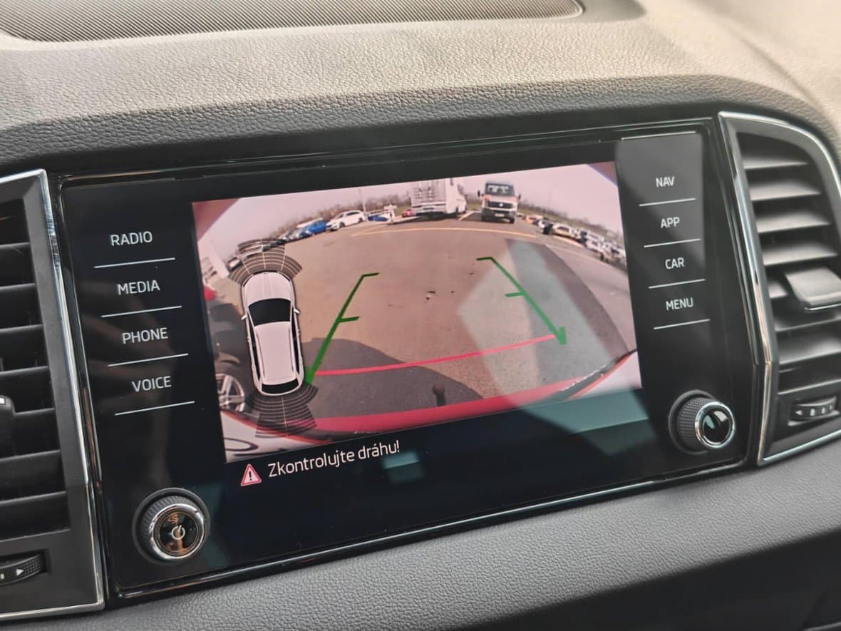 2019 Škoda Karoq - 16