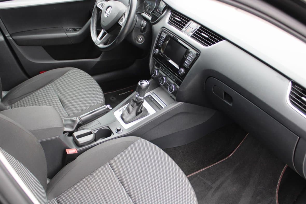 2013 Škoda OCTAVIA - 12