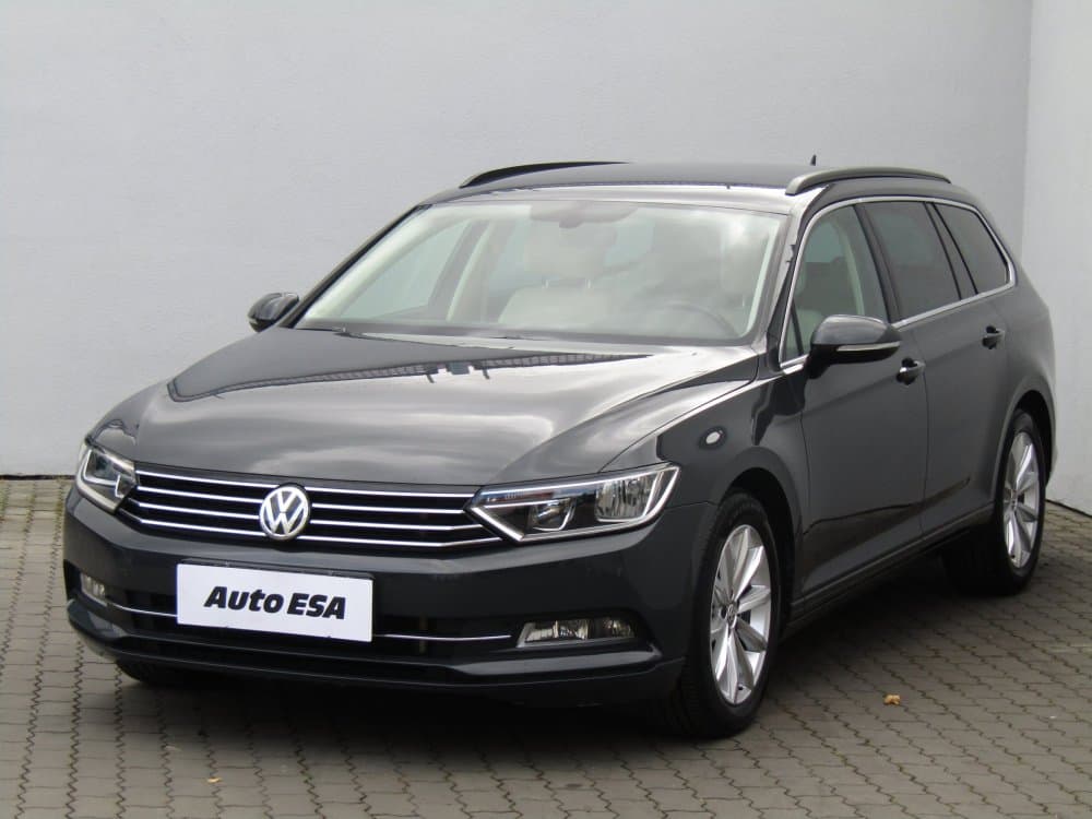 2018 Volkswagen PASSAT - 3
