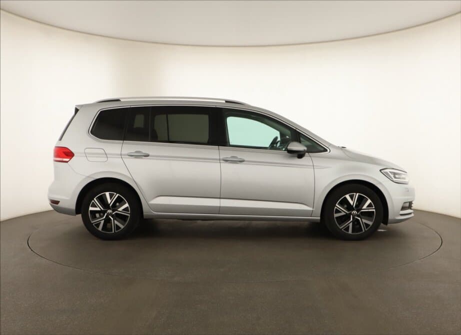 2020 Volkswagen TOURAN - 8