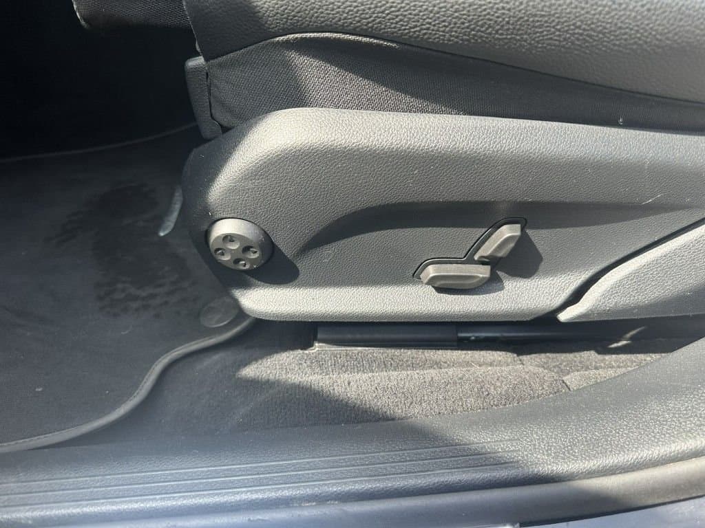2019 Mercedes-Benz E-CLASS - 13