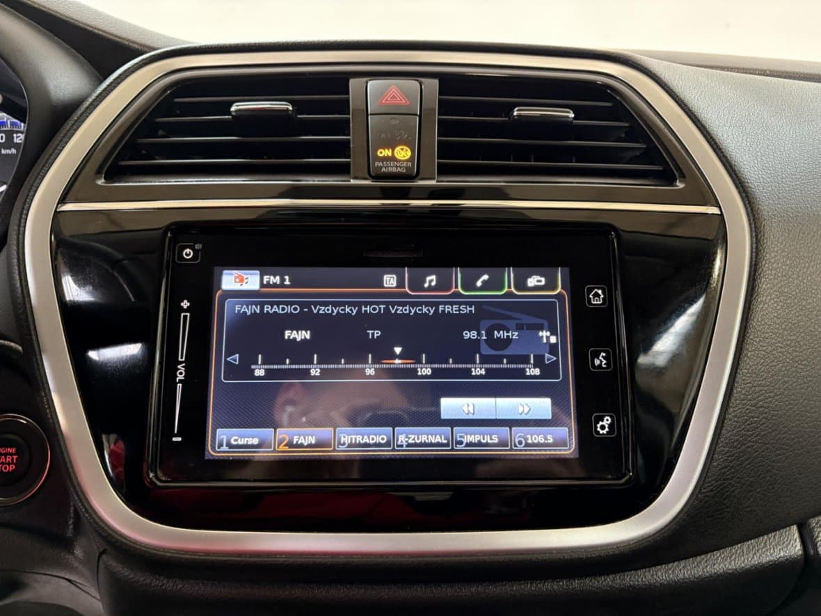 2017 Suzuki S-CROSS - 11