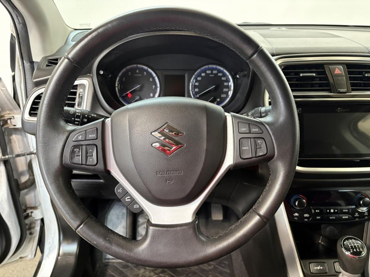 2017 Suzuki S-CROSS - 15