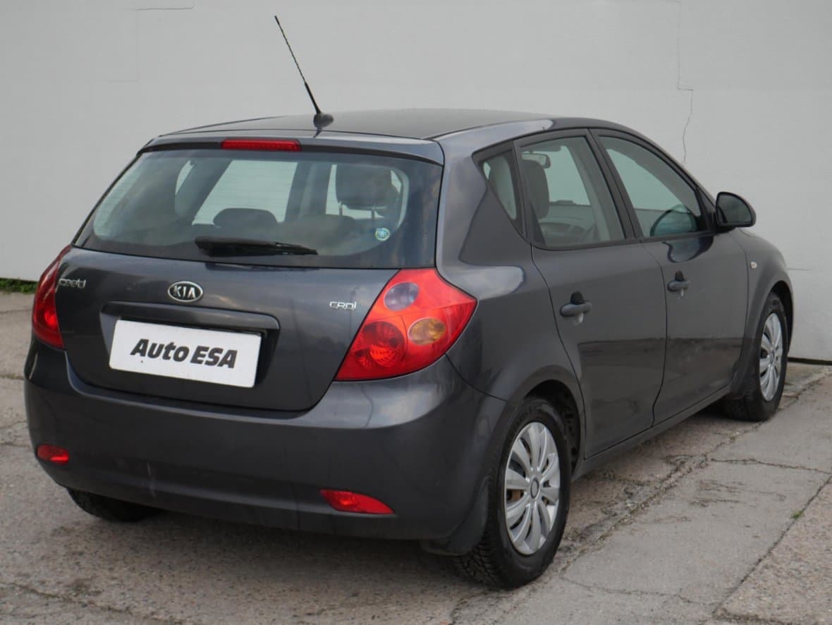 2007 Kia CEE'D - 6