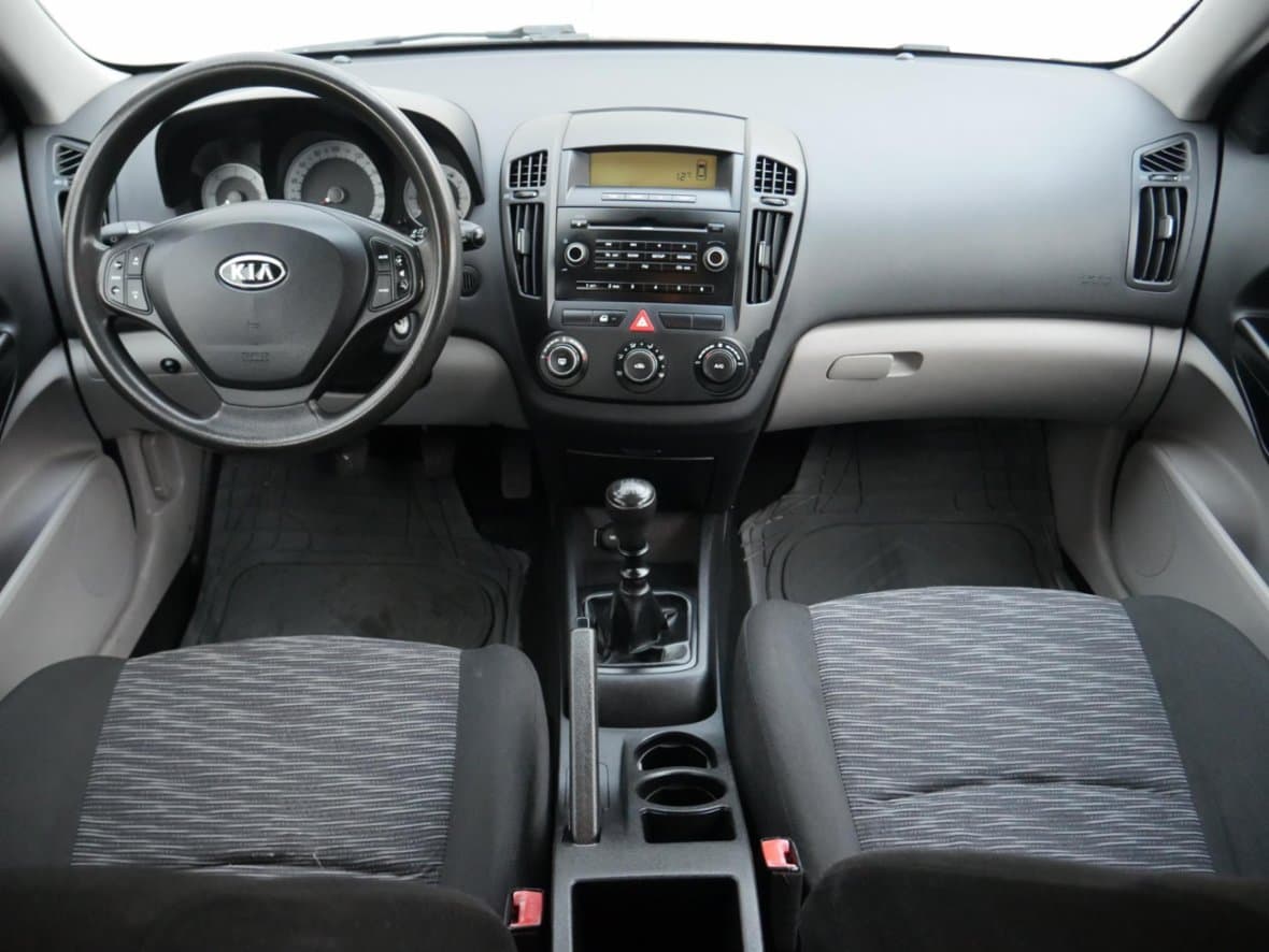2007 Kia CEE'D - 8