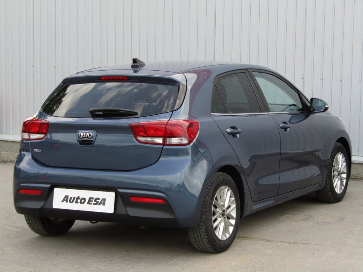 2018 Kia RIO - 4