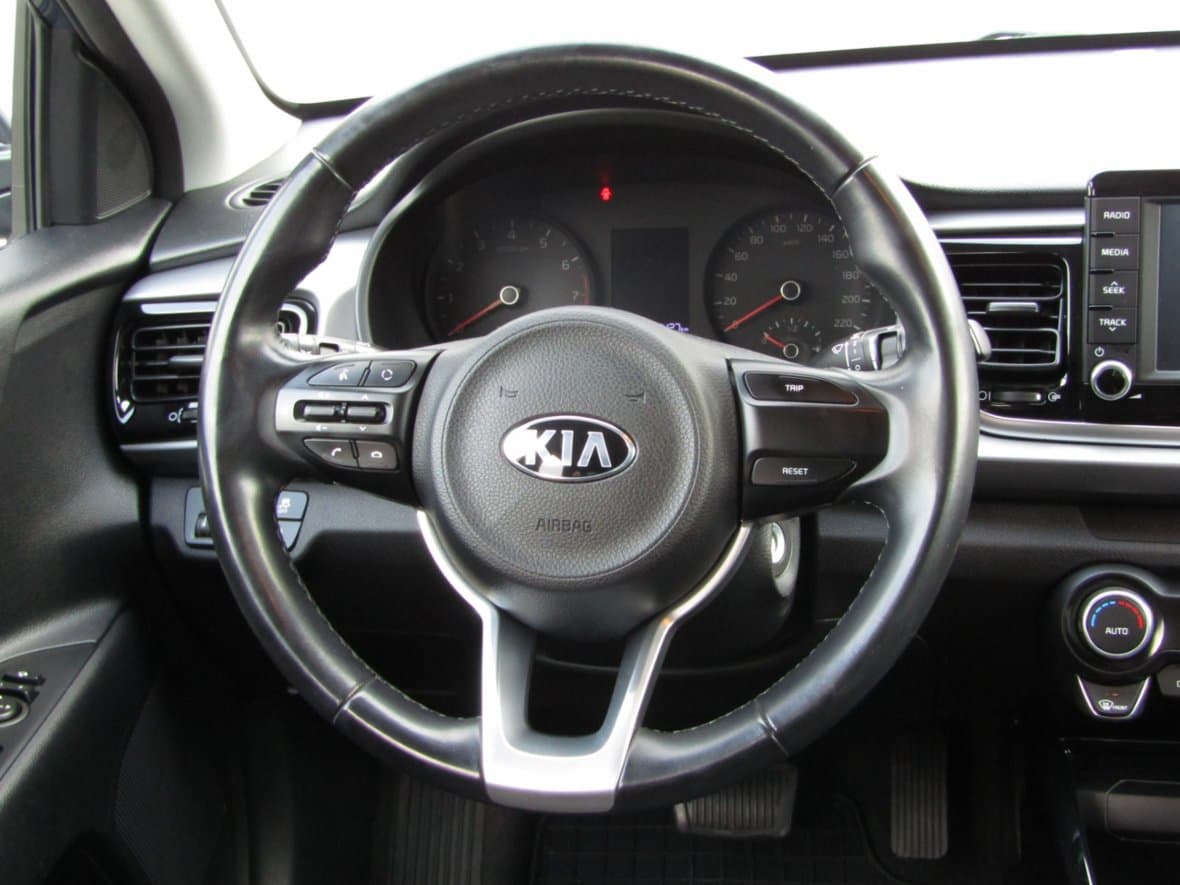 2018 Kia RIO - 13