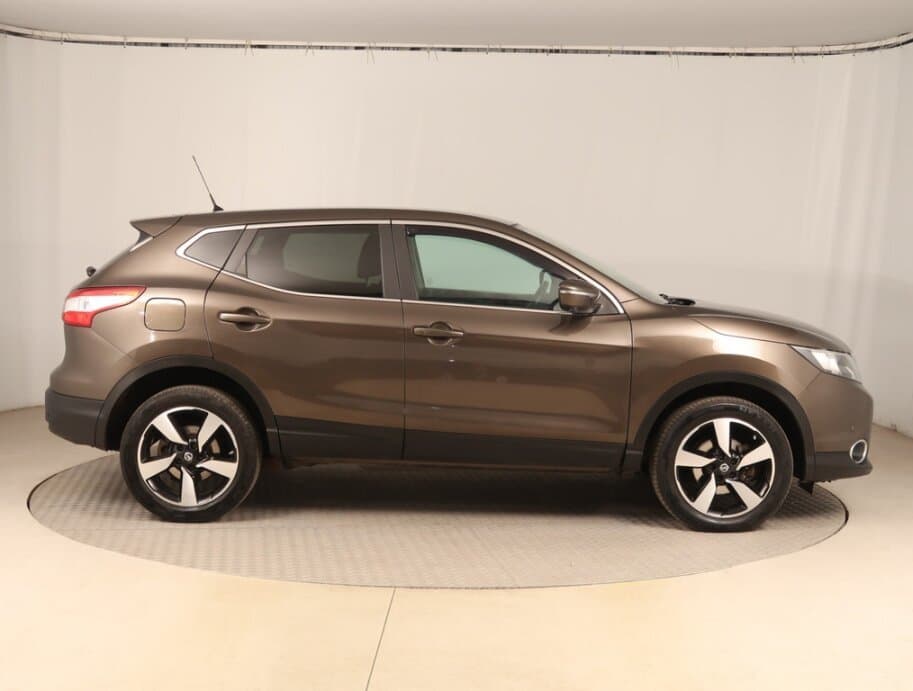 2016 Nissan QASHQAI - 8