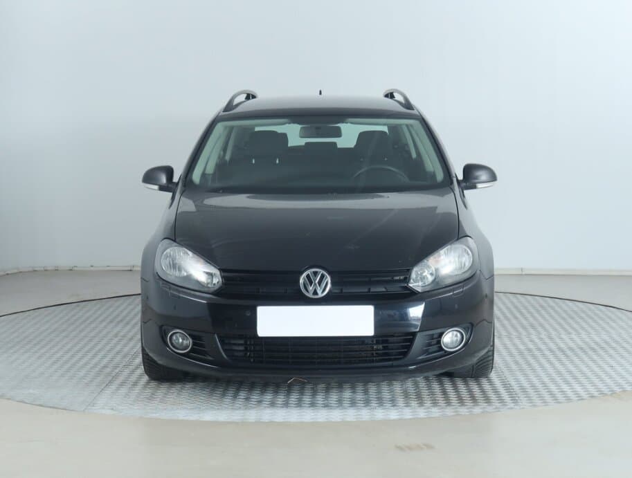 2011 Volkswagen GOLF - 2