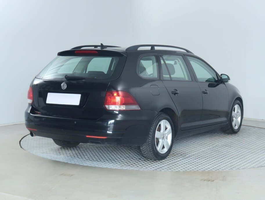 2011 Volkswagen GOLF - 7