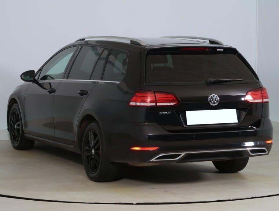 2018 Volkswagen GOLF - 5