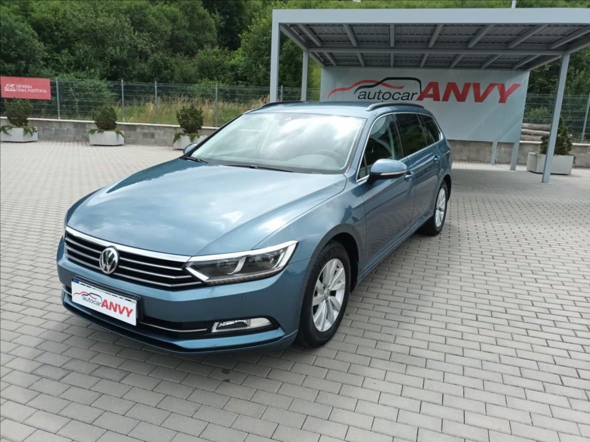 2018 Volkswagen PASSAT