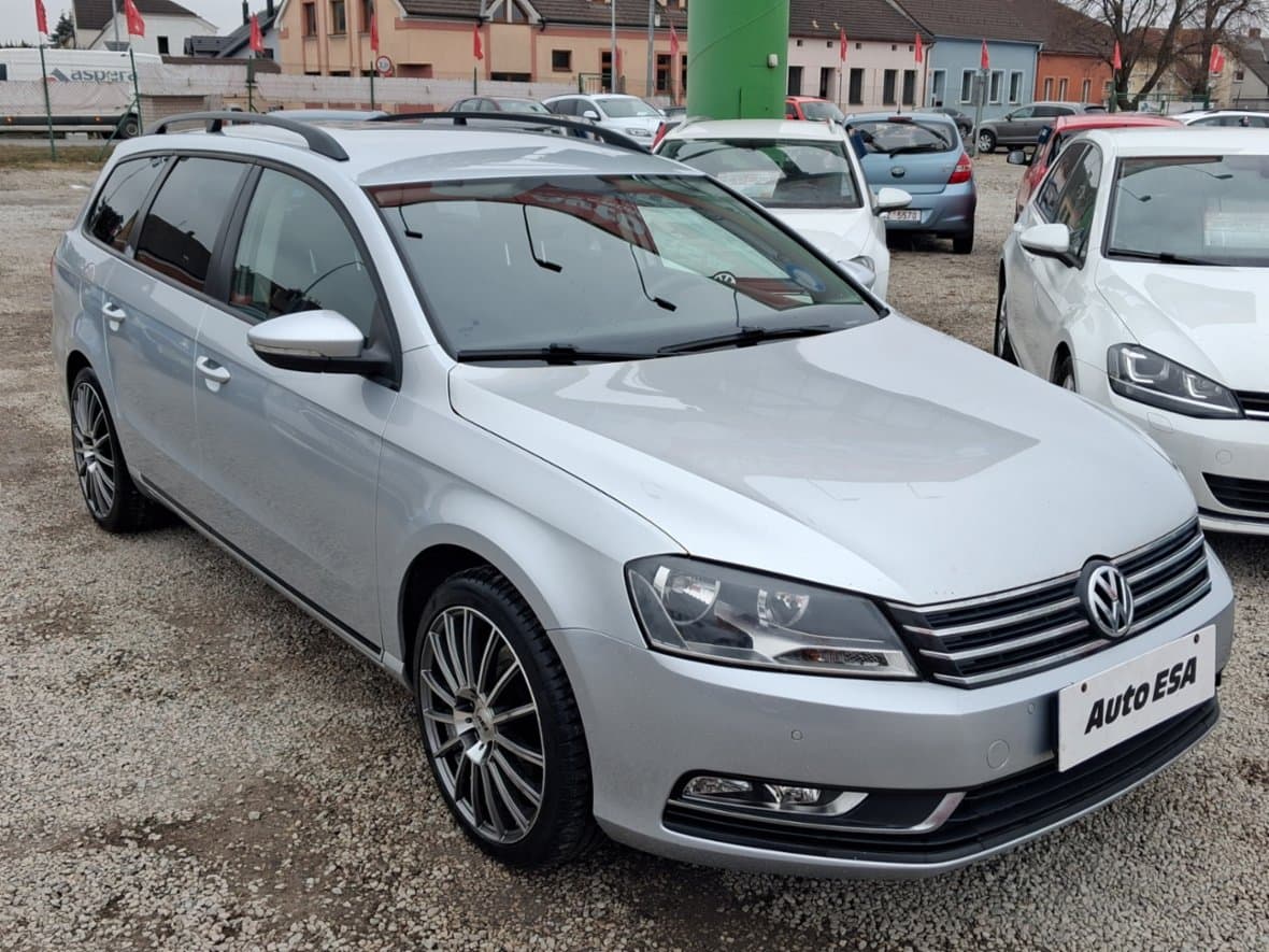 2012 Volkswagen PASSAT