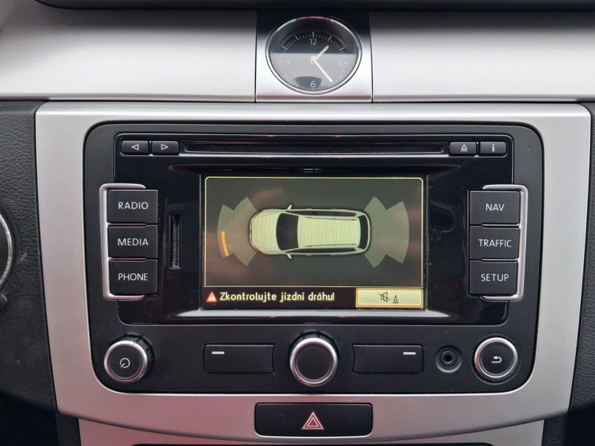 2012 Volkswagen PASSAT - 14