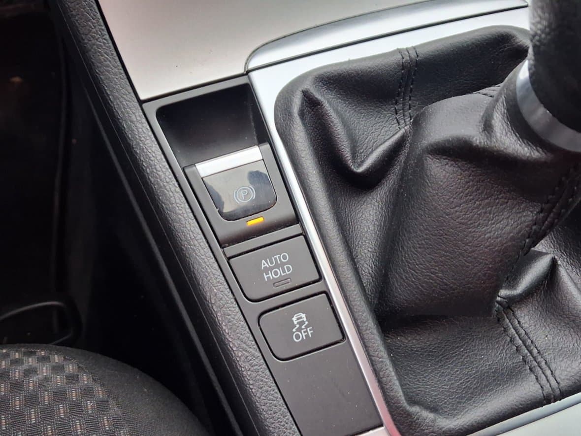 2012 Volkswagen PASSAT - 16