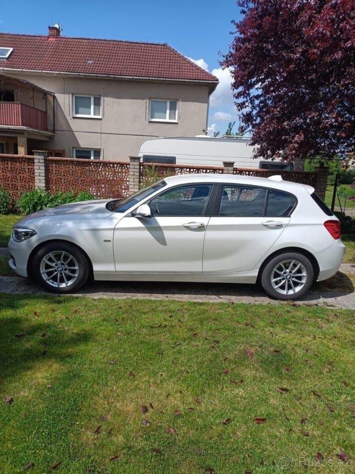 2018 BMW 1-SERIES - 9