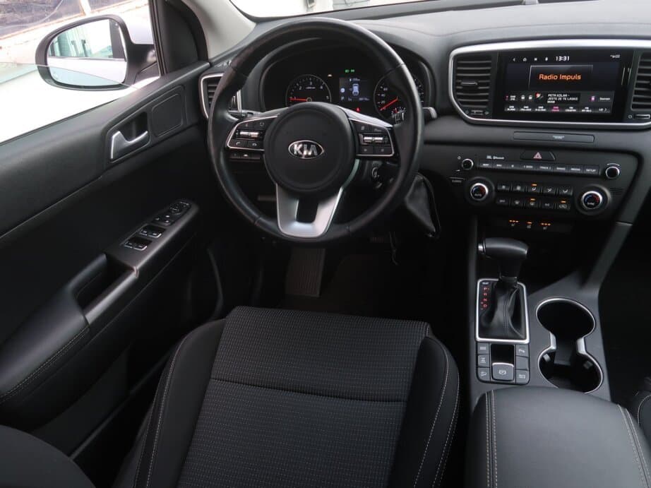2021 Kia SPORTAGE - 9
