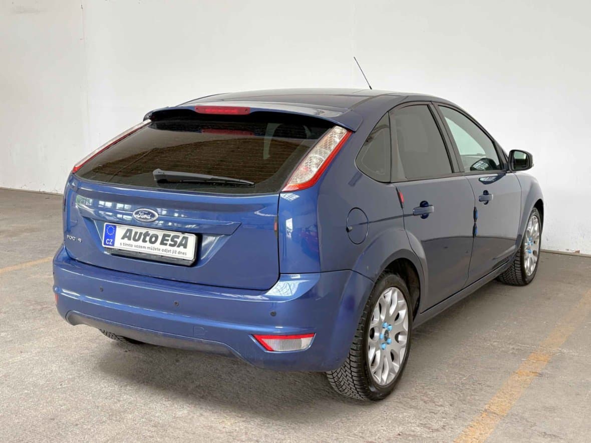 2008 Ford FOCUS - 4