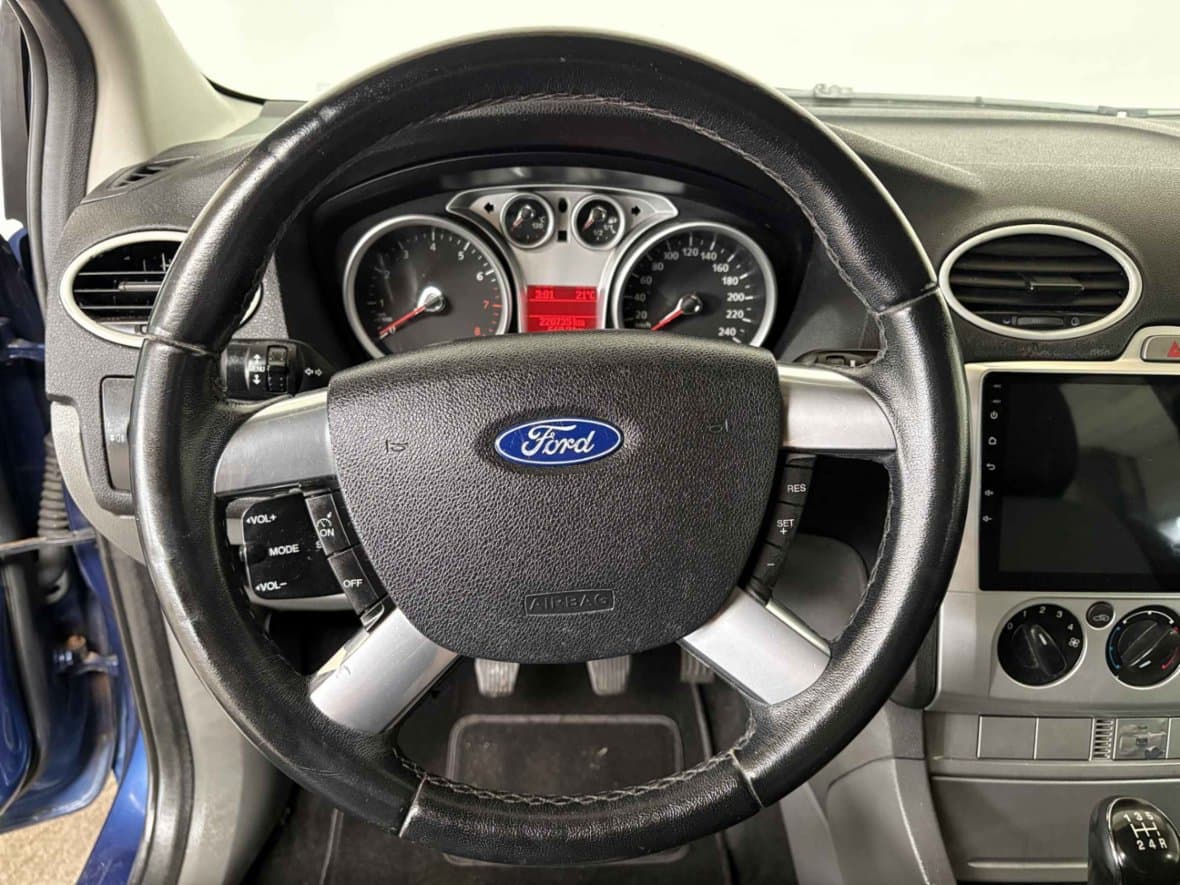 2008 Ford FOCUS - 14