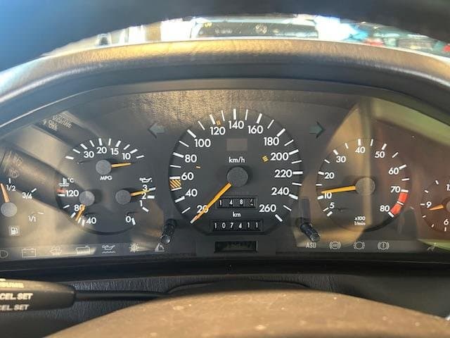 1990 Mercedes-Benz SL - 18