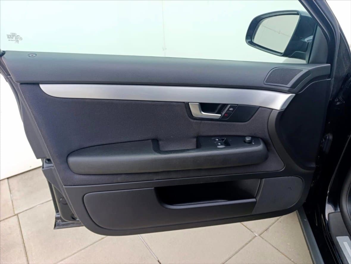 2006 Audi A4 - 12