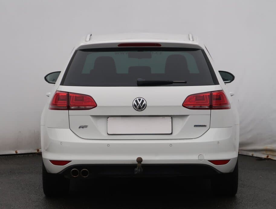 2014 Volkswagen Golf - 6