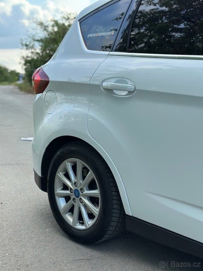 2015 Ford C-MAX - 6