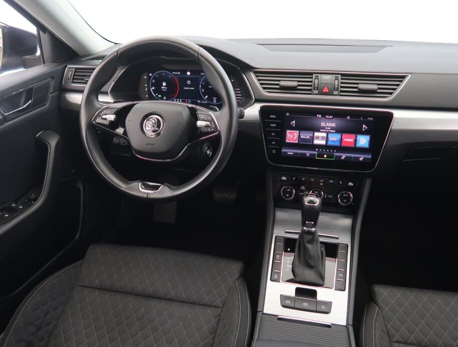 2022 Škoda SUPERB - 9