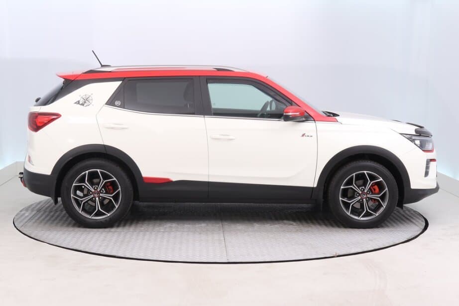 2022 SsangYong KORANDO - 8